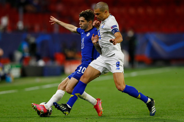 Chelsea Sesumbar Bakal...