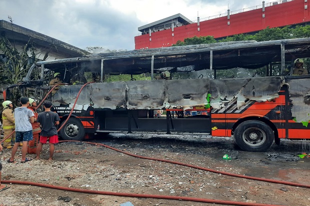 Korsleting dari Mesin...