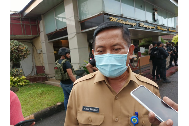 Terapkan Prokes Covid-19,...