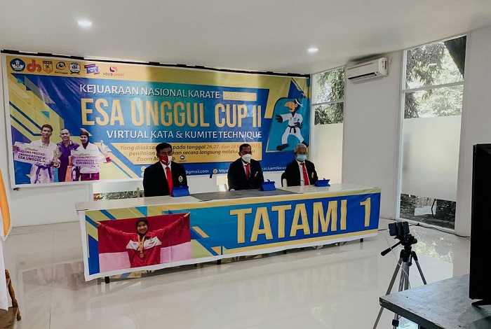 Dorong Prestasi Mahasiswa,...