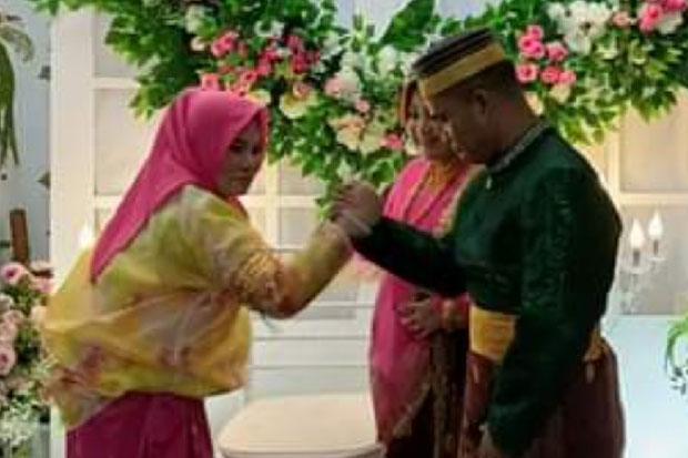 Cerita Perempuan Asal...