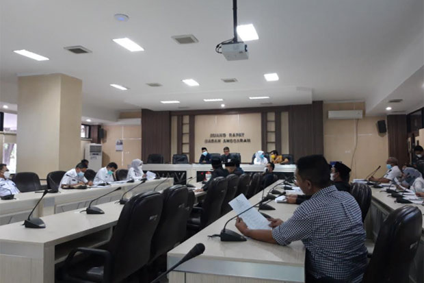 Dewan Makassar Soroti...