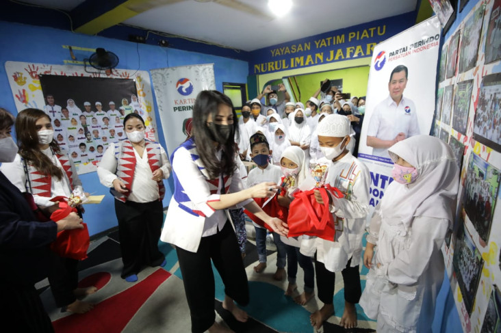 HUT ke-5 Kartini Perindo,...