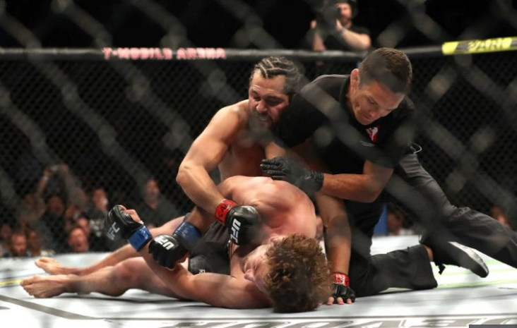 Jorge Masvidal Meng-KO...