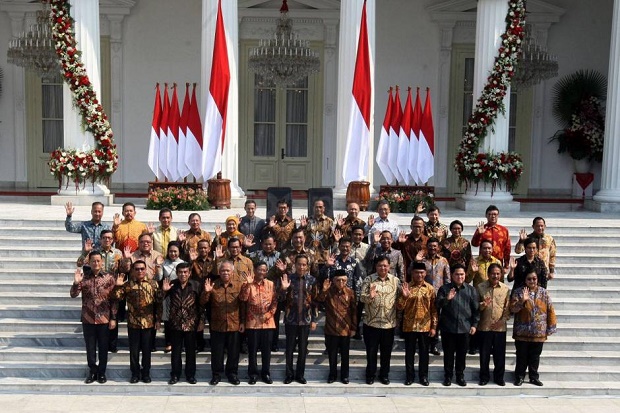 Reshuffle Kabinet Diminta...