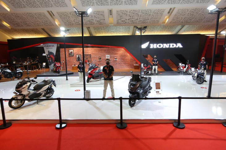 AHM Bawa 11 Motor Honda...