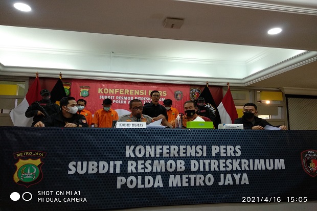 Pencopet Spesialis Bus...