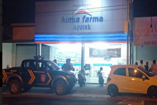 Perampok Berpistol Beraksi...