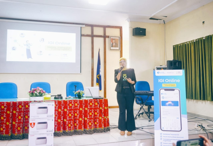 Dorong Digitalisasi...