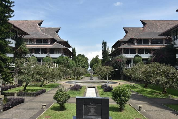 Kongres Dimulai Hari...