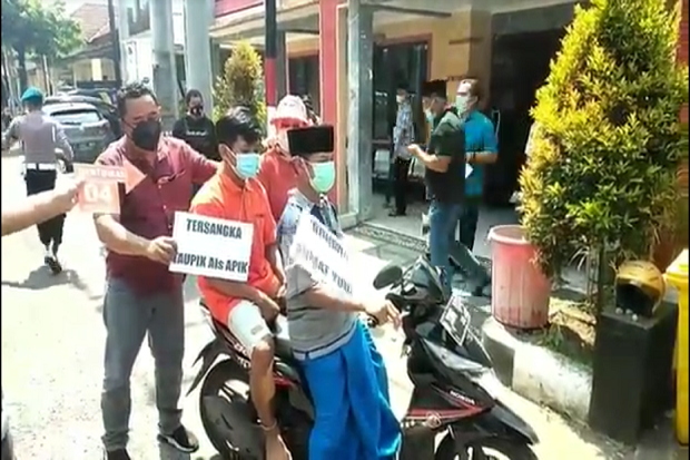 Berdarah Dingin, Taufik...