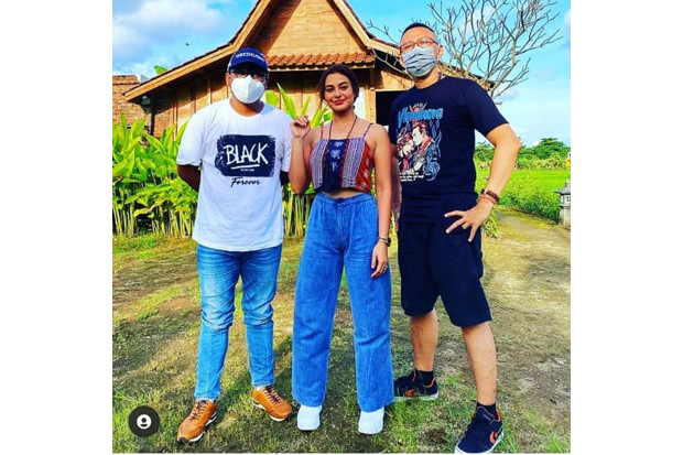 Lama Tak Ada Kabar,...