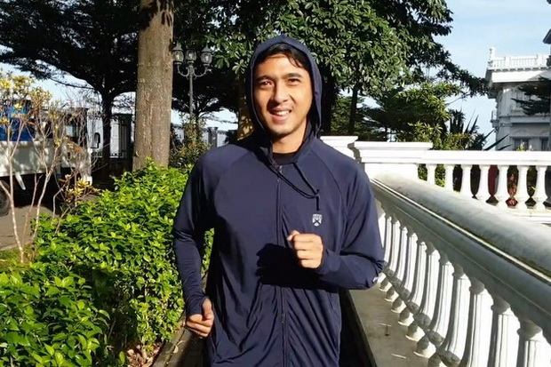 Naik Daun, Arya Saloka...