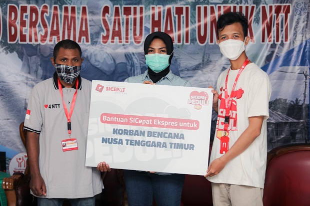 SiCepat Ulurkan Bantuan...