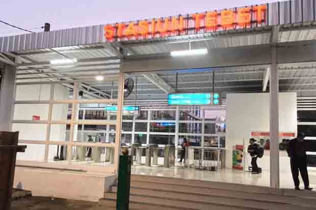 Menata Stasiun Tebet...
