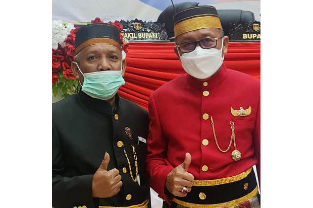 Mantan Bupati Agus Sebut...