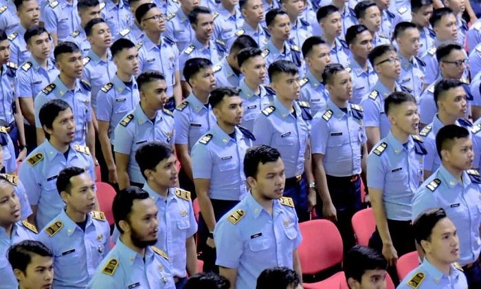 Ingin Daftar Sekolah...