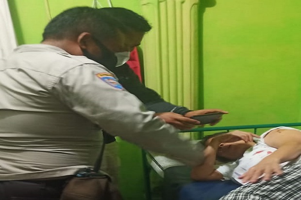 Dituduh Mengambil Beras...