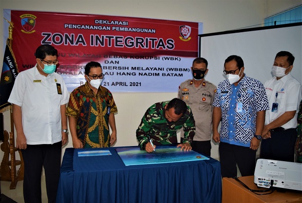 Brantas Korupsi, Lanud...