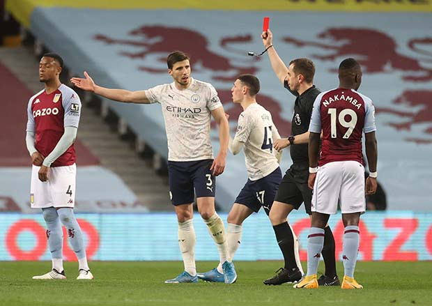 Babak I: Man City Kebobolan...