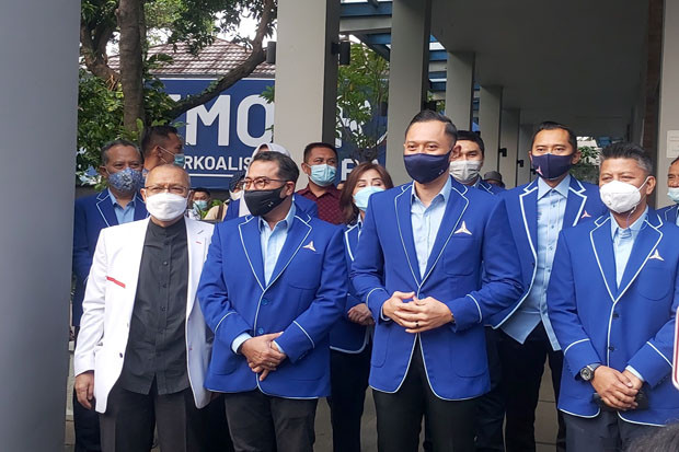 Singgung Isu Kudeta...