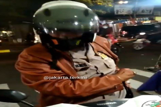 Viral! Pria Ngaku Polisi...