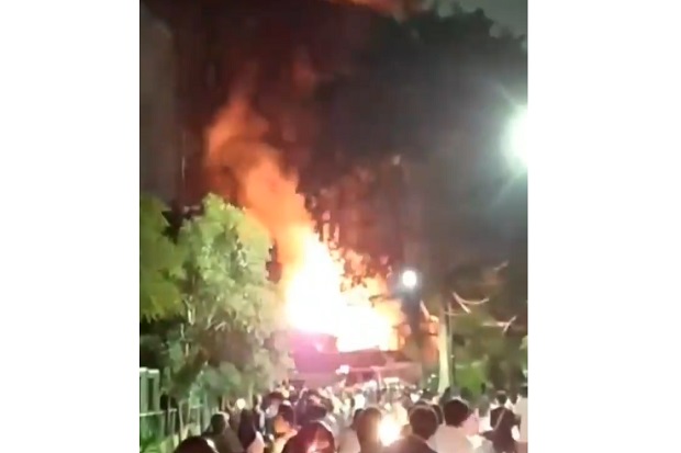 Kebakaran Hebat di Slipi...