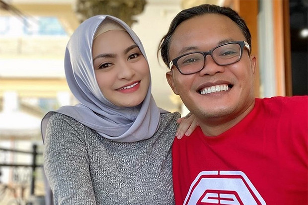 Merasa Banyak Beban,...
