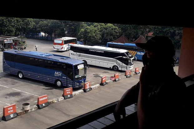 Plesiran ke Luar Kota...