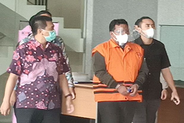 Ditahan KPK, Wali Kota...