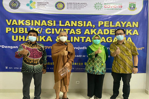 Muhammadiyah Gelar Vaksinasi...