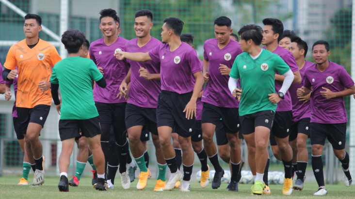 Timnas Indonesia Gelar...