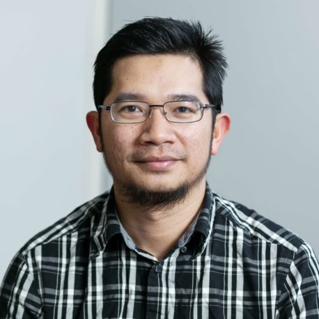 Mengenal Ridho Rahmadi,...