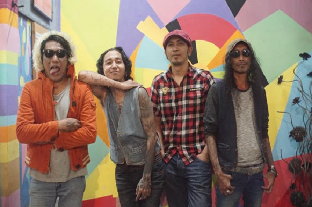 Melalui Lagu Ku Kenang,...