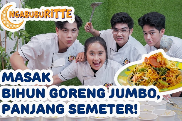 Berbagi Makanan Buka...