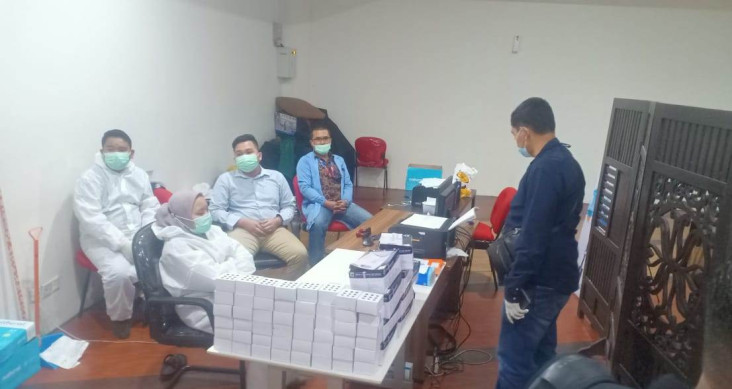 Diduga Gunakan Peralatan...