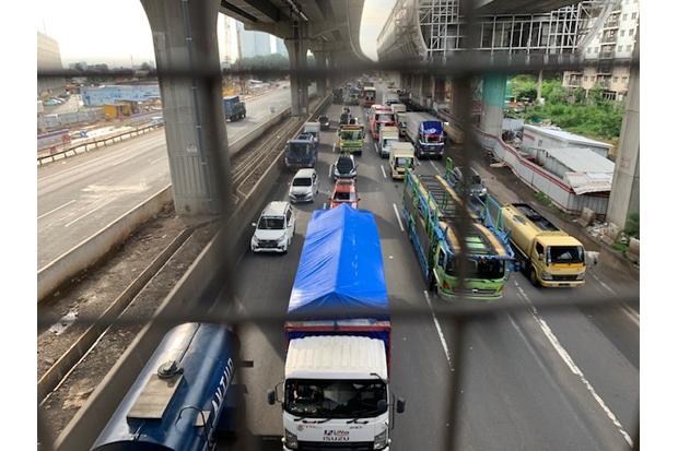 Tahun Ini Tarif Tol...