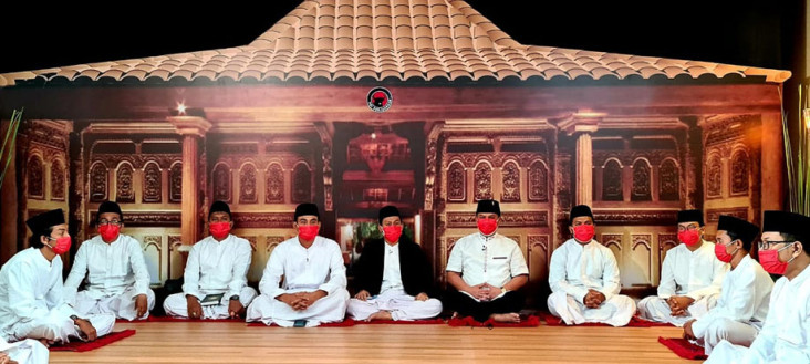 PDIP Gelar Tahlil, Megawati...