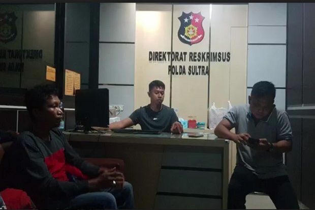 Menghina Tenggelamnya...