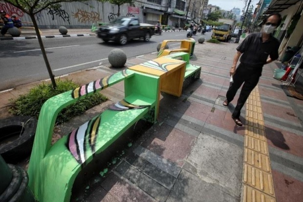 Biar Lebih Adem, Jalan...