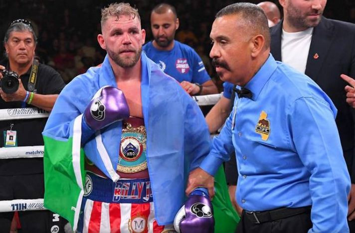 Canelo Rusak Rekor Saunders,...