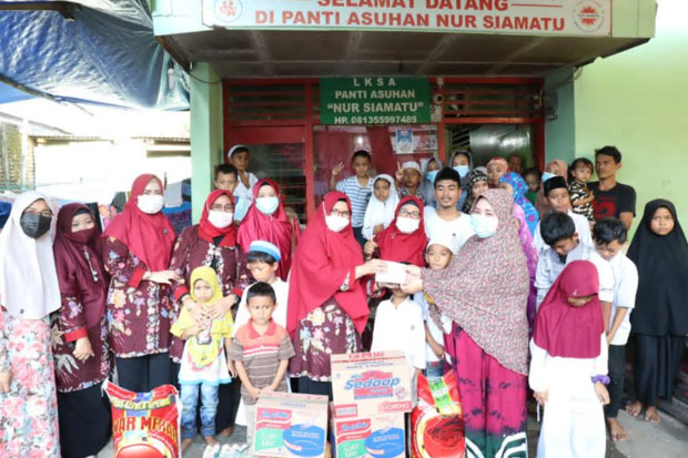 Bakti Sosial, Poltekpar...