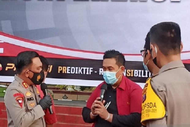 Rekrut Kerabat Jadi...