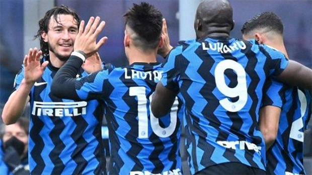 Juventus Tim Pertama...