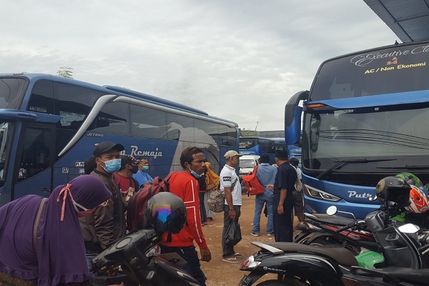 Harga Tiket Melambung,...