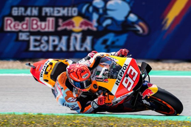 Marquez Terjatuh di...