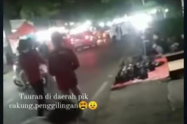 Tawuran Pecah di Cakung,...