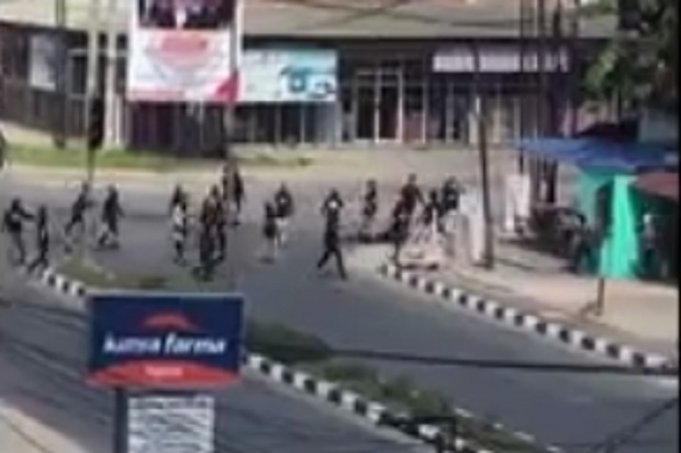 Kendari Masih Membara,...