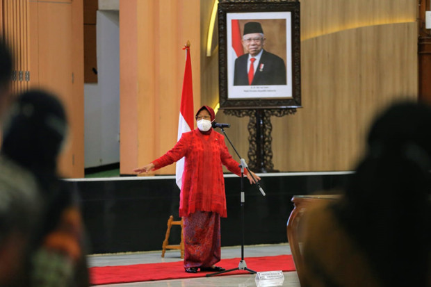 DPR Segera Panggil Risma...