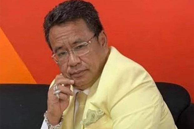 Hotman Paris Puji Perpisahan...